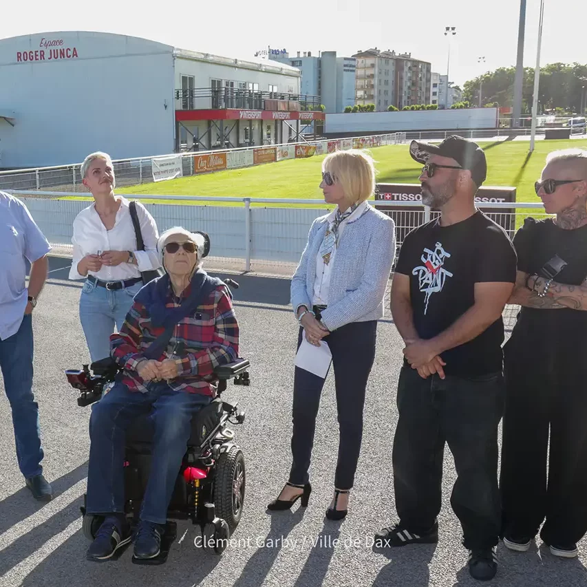 Inauguration de la fresque de Sanckøblack “Invictus” à Dax en présence des membres de Kalos.