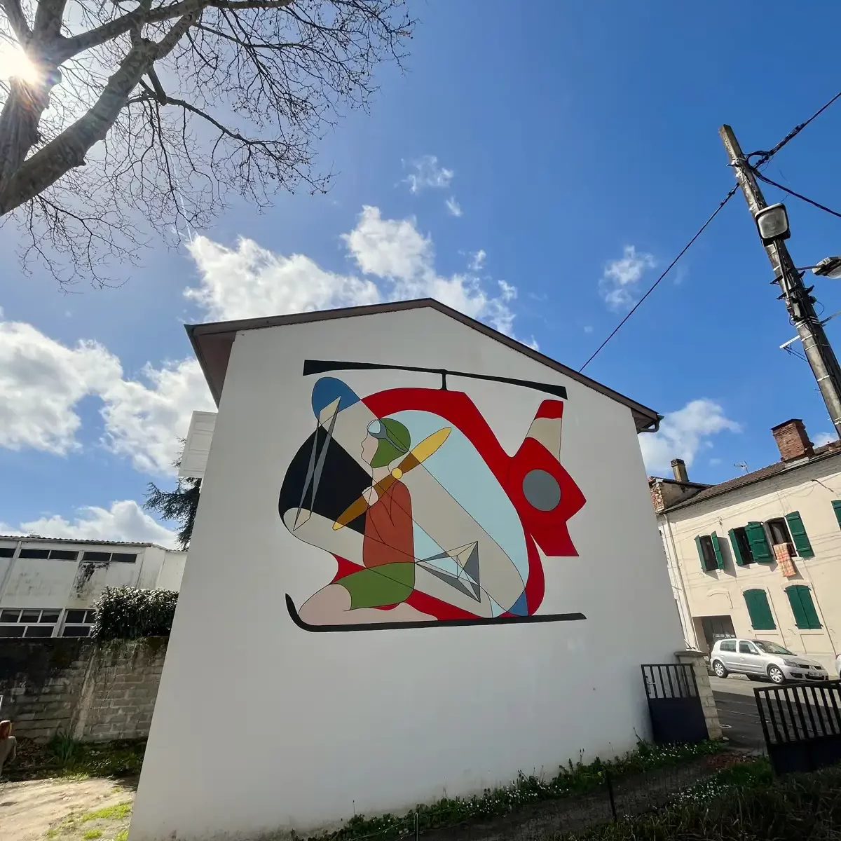 Fresque “Un pilote” de Jean Luc Feugeas pour Muralis à Dax en mars 2024.