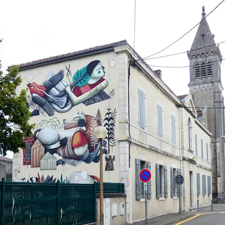 Loraine MTI, street art à Dax.